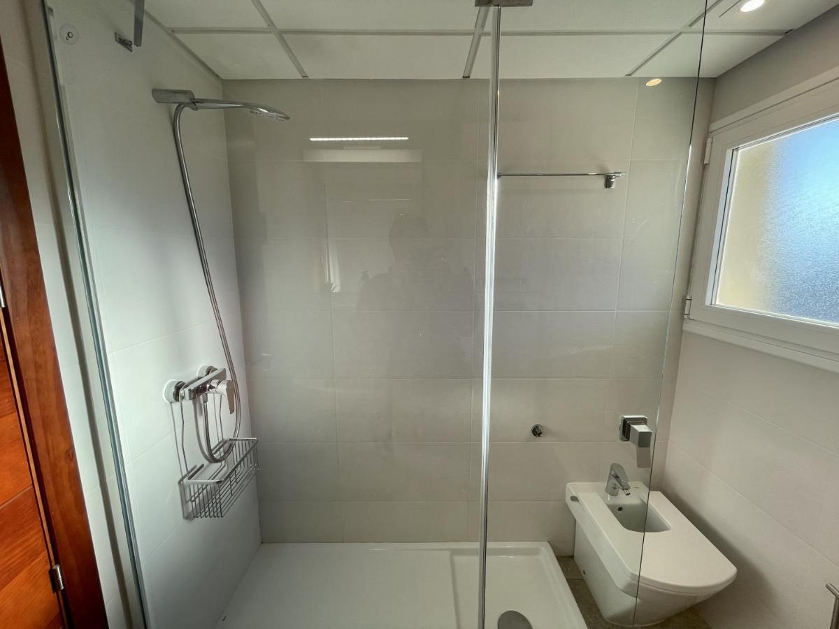 Exclusive Beachfront Apartment Torremolinos - Pool - Paddle - Tenis - Wifi - Central Aircon Dış mekan fotoğraf