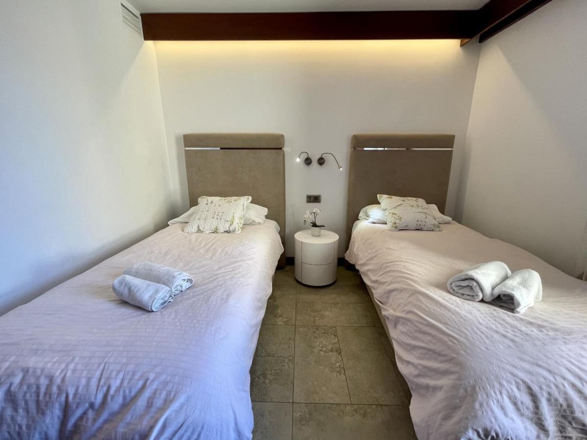 Exclusive Beachfront Apartment Torremolinos - Pool - Paddle - Tenis - Wifi - Central Aircon Dış mekan fotoğraf