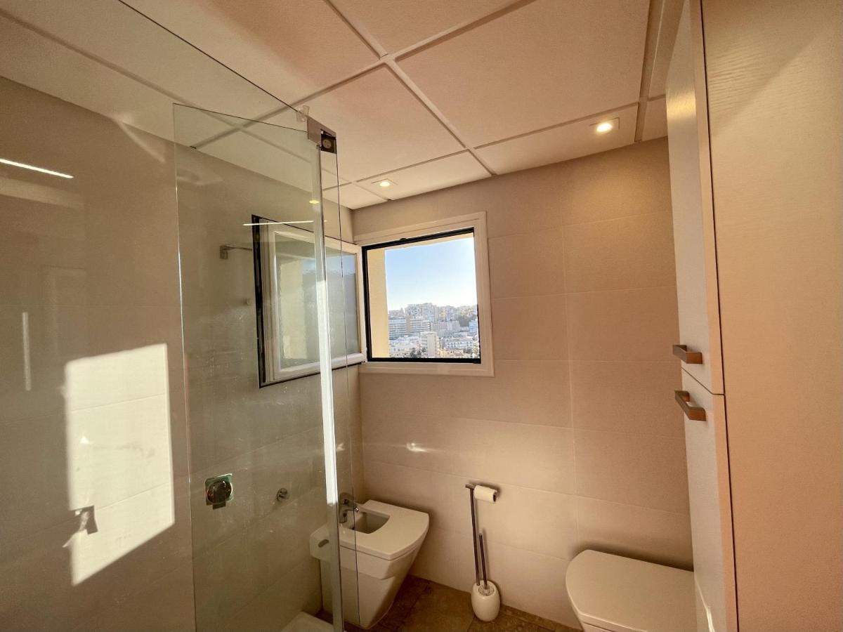 Exclusive Beachfront Apartment Torremolinos - Pool - Paddle - Tenis - Wifi - Central Aircon Dış mekan fotoğraf